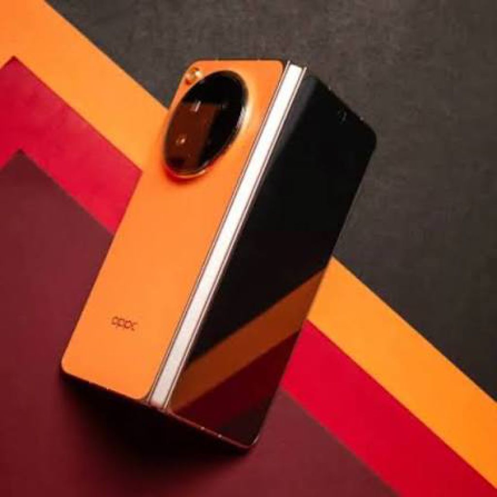 Oppo Find N7 Rumored to Pack Massive 6,500mAh Battery with Snapdragon 8 Elite Gen 6